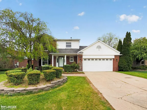 $419,900 | 46027 Tally Ho Drive, Macomb, MI 48044