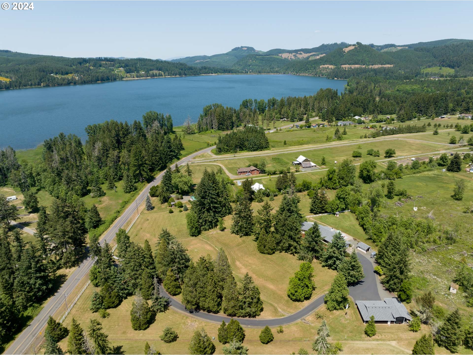 74967 Reservoir Road Cottage Grove, OR 97424 - Photo 1 of 48 Gallery Image 1