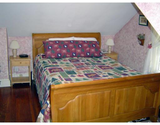 75 Pearse Road Swansea, MA 02777 - Photo 13 of 15 Gallery Image 13