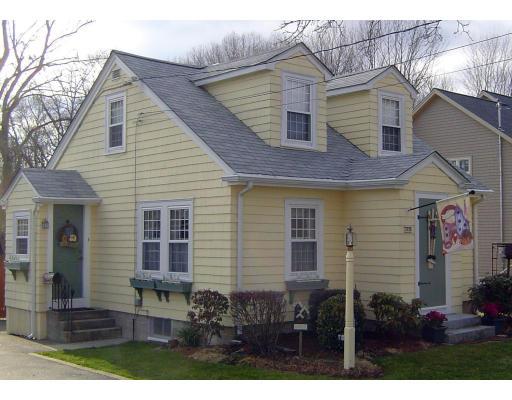 75 Pearse Road Swansea, MA 02777 - Photo 3 of 15 Gallery Image 3