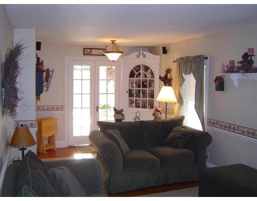 75 Pearse Road Swansea, MA 02777 - Photo 9 of 15 Gallery Image 9