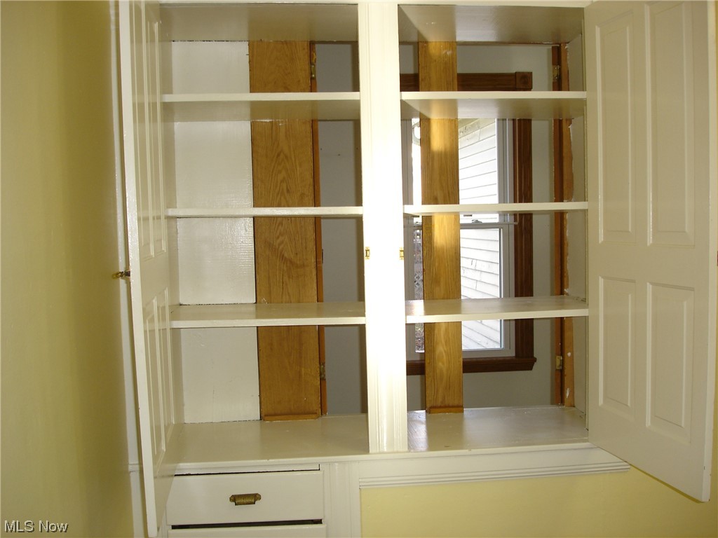 18245 Madison Road Middlefield, OH 44062 - Photo 9 of 37 Unique pass through pantry