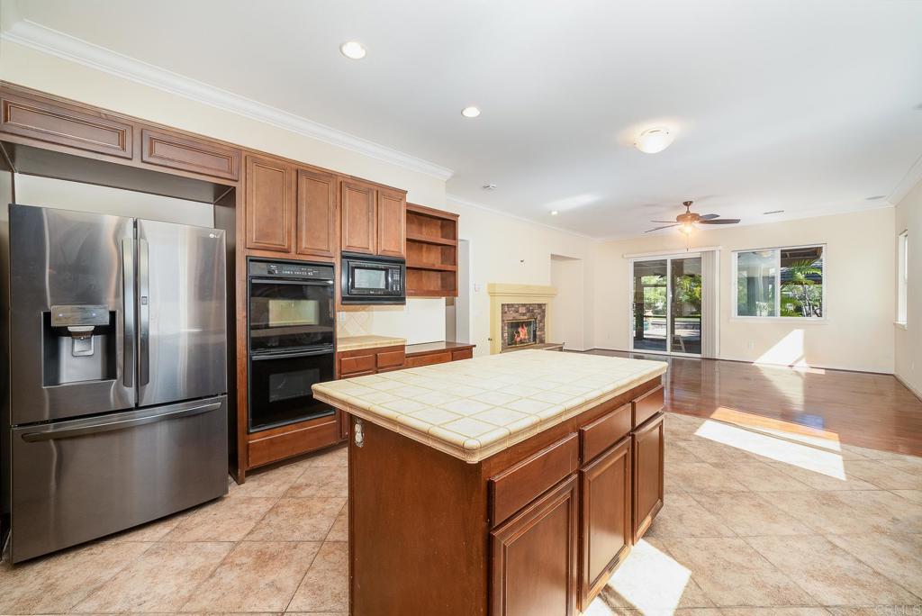 1075 Crimson Drive San Marcos, CA 92069 - Photo 31 of 74