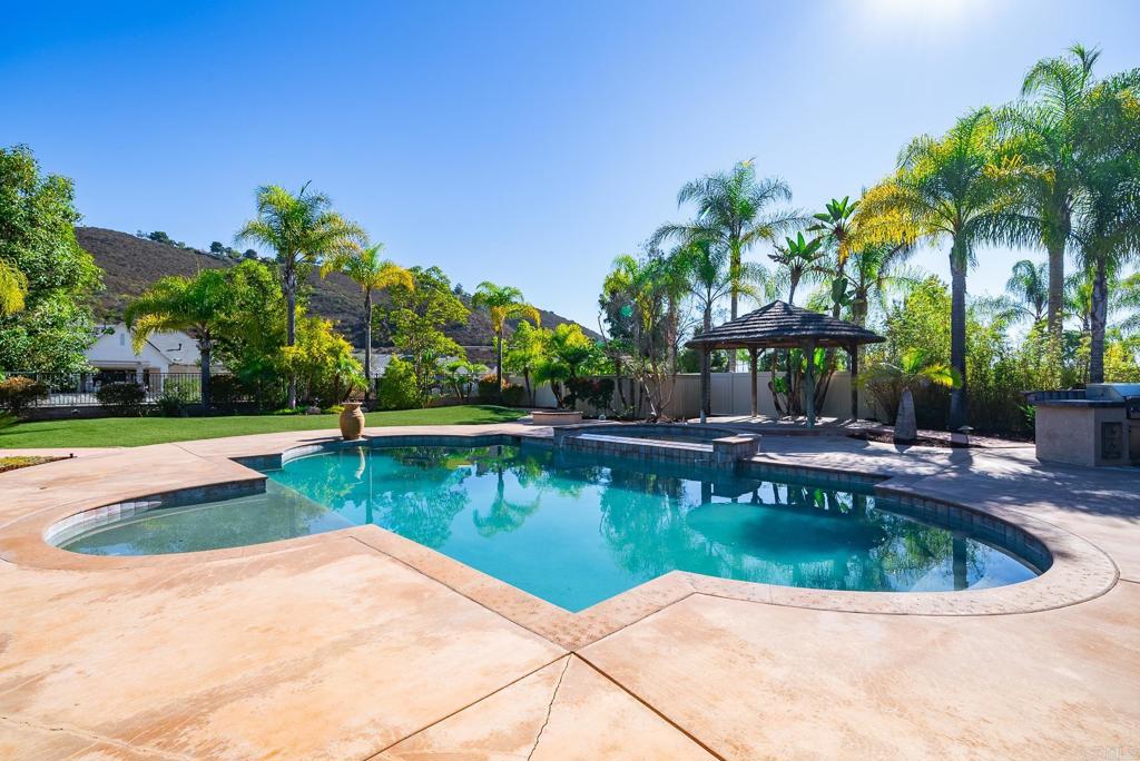 1075 Crimson Drive San Marcos, CA 92069 - Photo 46 of 74