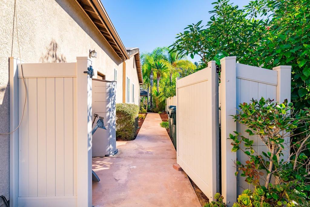 1075 Crimson Drive San Marcos, CA 92069 - Photo 66 of 74