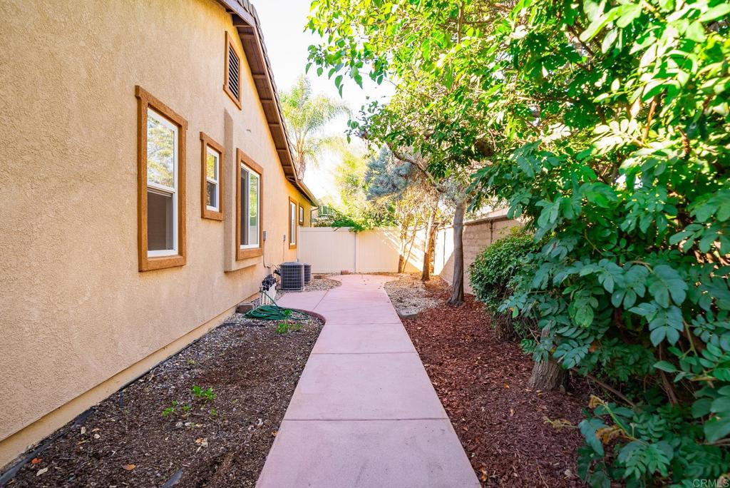 1075 Crimson Drive San Marcos, CA 92069 - Photo 68 of 74