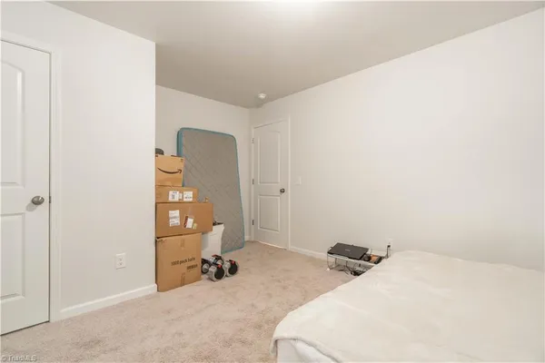 $300,000 | 560 North Main Street, Denton, NC 27239