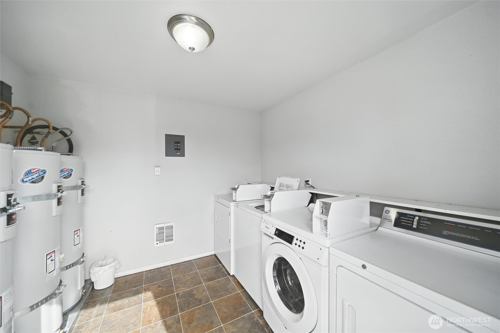 108 Baker Street, Unit 14 Everson, WA 98247 - Photo 33 of 36