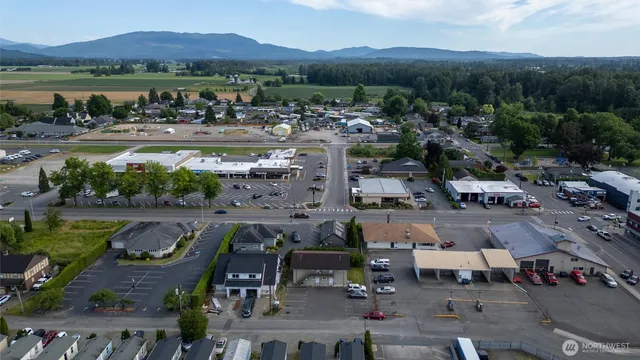 $930,000 | 108 Baker Street, Unit 14, Everson, WA 98247