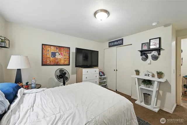 $930,000 | 108 Baker Street, Unit 14, Everson, WA 98247