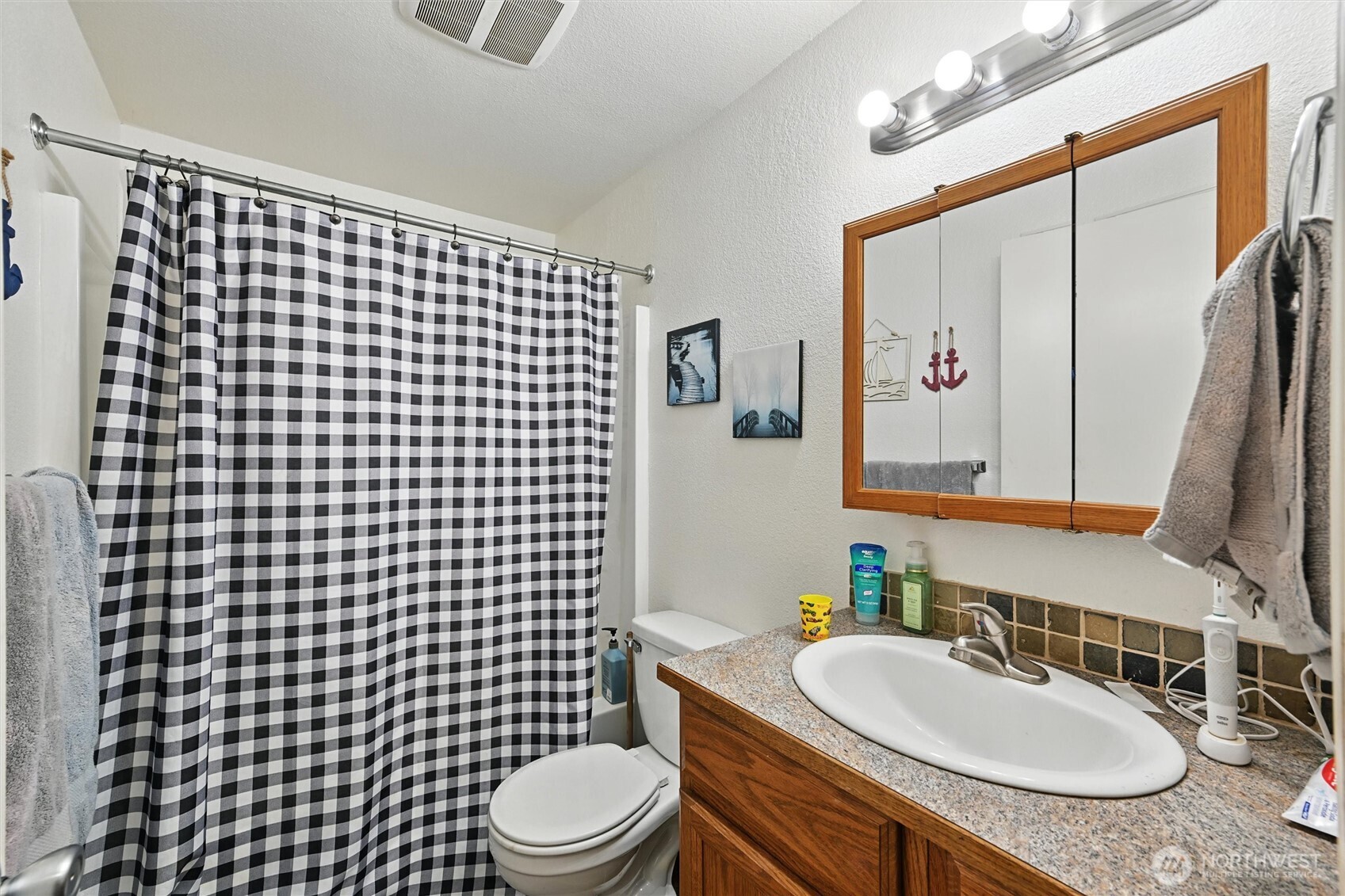 108 Baker Street, Unit 14 Everson, WA 98247 - Photo 5 of 36