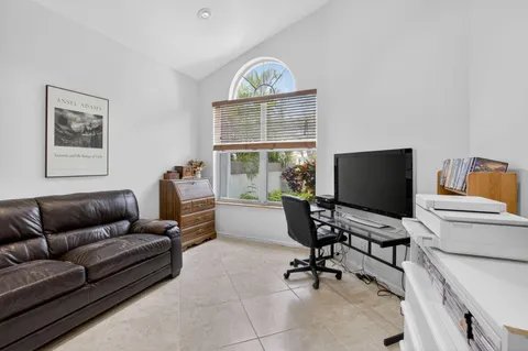 $925,000 | 2054 Northwest 56th Street, Boca Raton, FL 33496