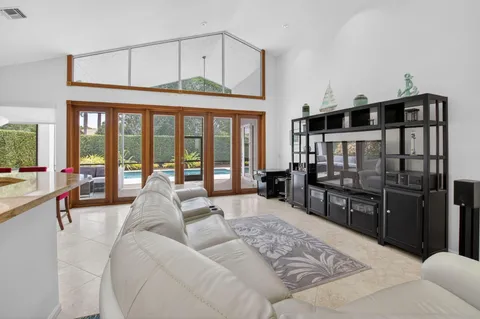 $925,000 | 2054 Northwest 56th Street, Boca Raton, FL 33496