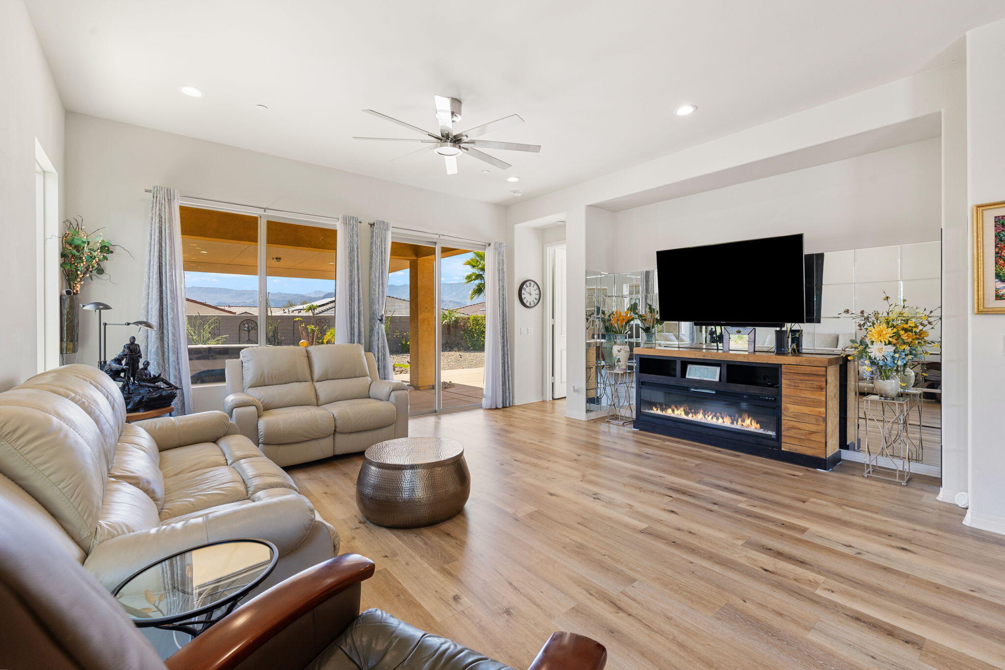25 Pinot Noir Rancho Mirage, CA 92270 - Photo 15 of 29 38-web-or-mls-AM4A8968