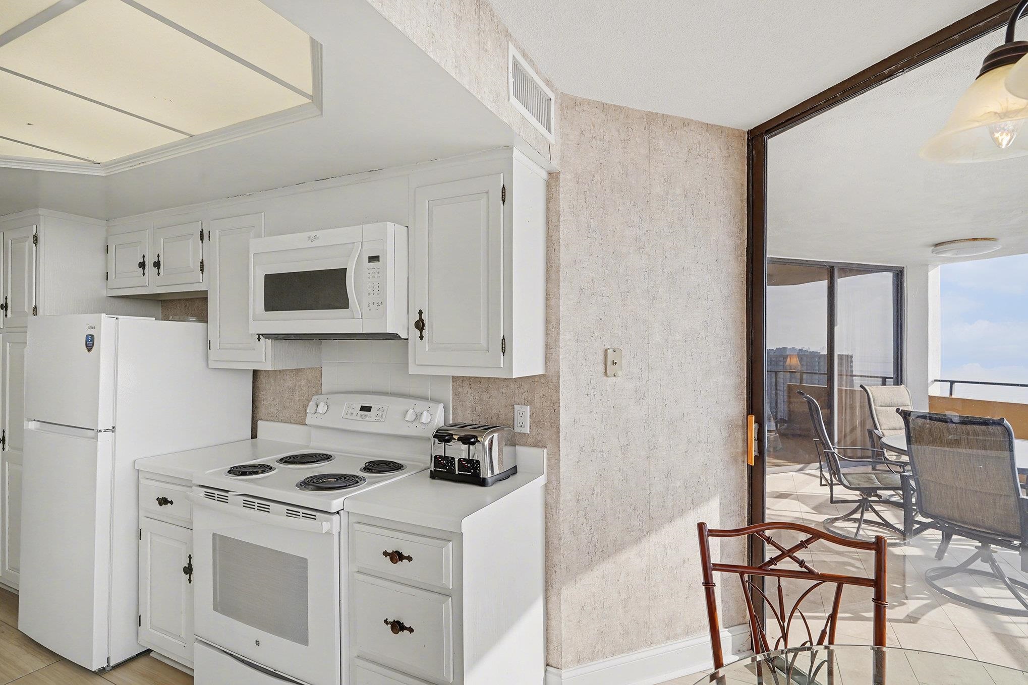 9650 Shore Drive, Unit 1802 Myrtle Beach, SC 29572 - Photo 11 of 38