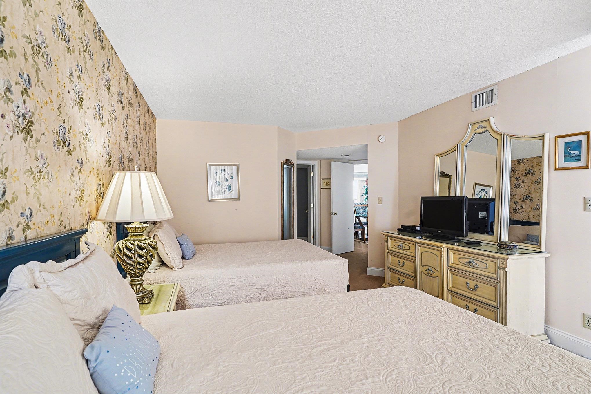 9650 Shore Drive, Unit 1802 Myrtle Beach, SC 29572 - Photo 14 of 38