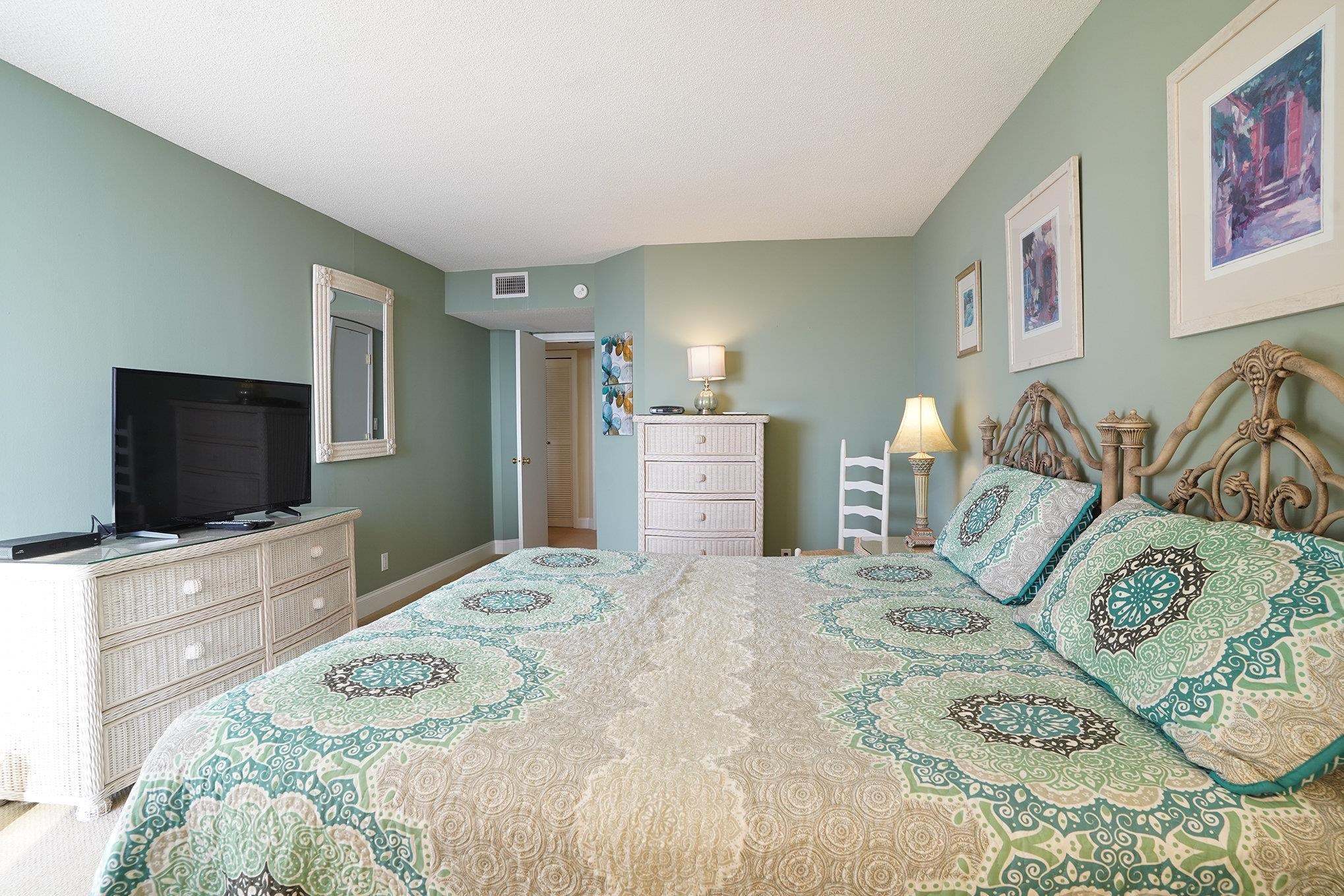 9650 Shore Drive, Unit 1802 Myrtle Beach, SC 29572 - Photo 17 of 38