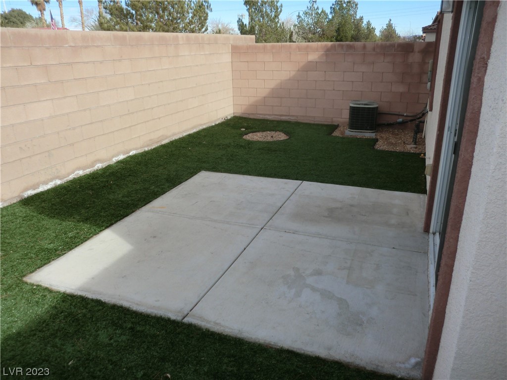 1486 Orange Jubilee Road Henderson, NV 89014 - Photo 3 of 12