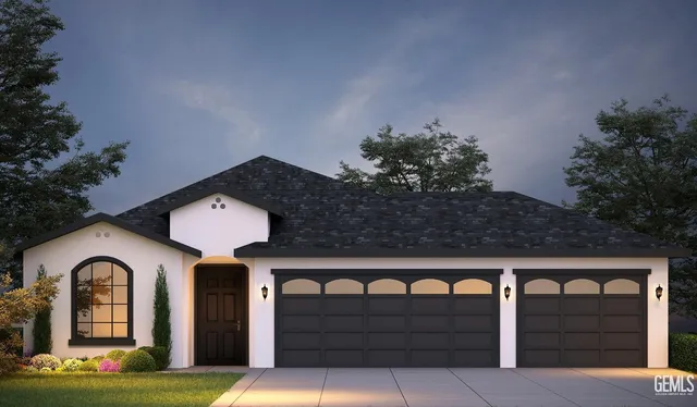 a view of front yard