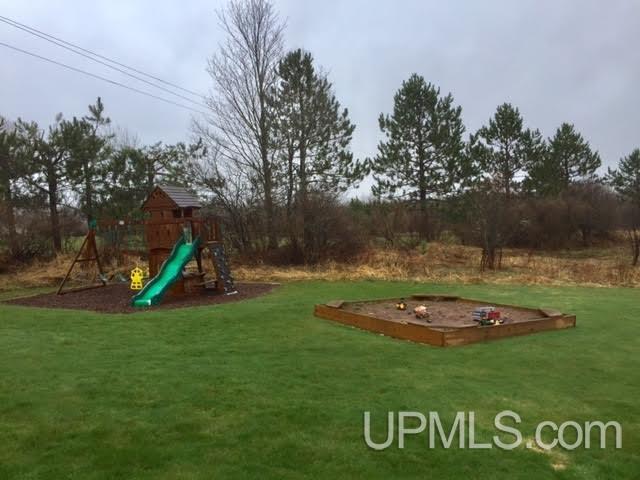 1822 Johnson Road Bessemer, MI 49911 - Photo 27 of 36 Gallery Image 27