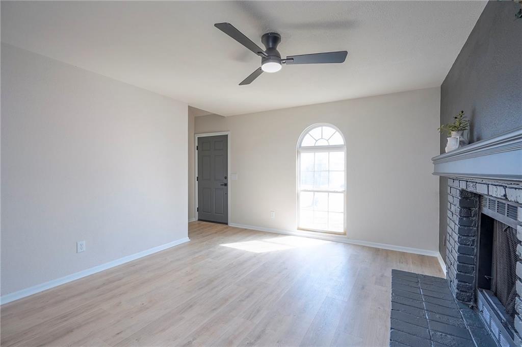 804 Parma Way Gardner, KS 66030 - Photo 8 of 38