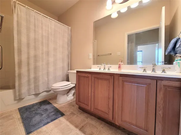 $3,500 | 4805 Prairie Aster Drive, Garland, TX 75043