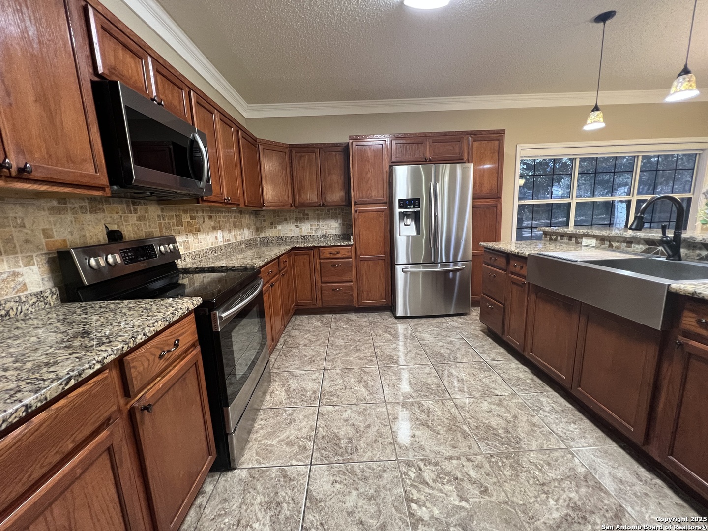 23014 Kendall Way San Antonio, TX 78264 - Photo 13 of 39