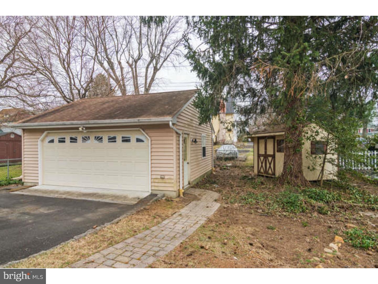 1165 Cumberland Road Abington, PA 19001 - Photo 22 of 25 Exterior Back