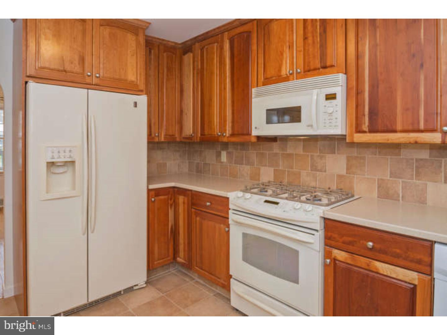 1165 Cumberland Road Abington, PA 19001 - Photo 9 of 25 Kitchen