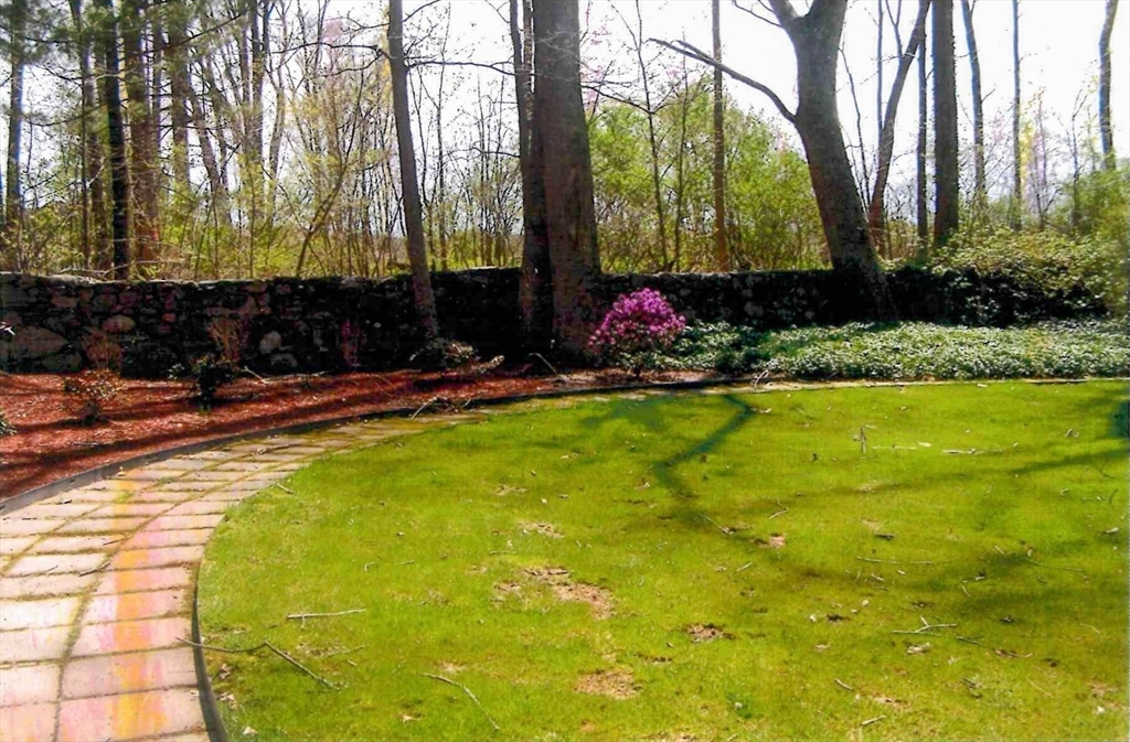 16 Argilla Road Methuen, MA 01844 - Photo 20 of 29 Gallery Image 20