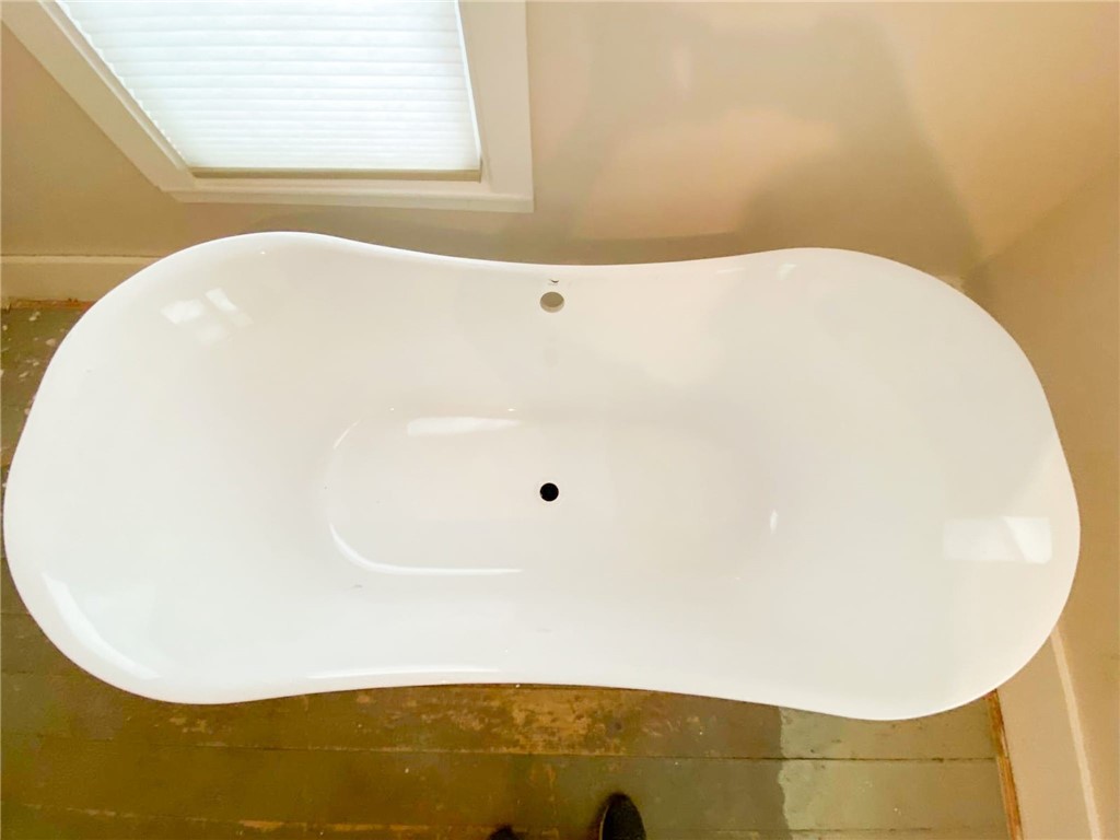 38703 Highway 96 Klamath River, CA 96050 - Photo 12 of 37 a view of a swimming pool