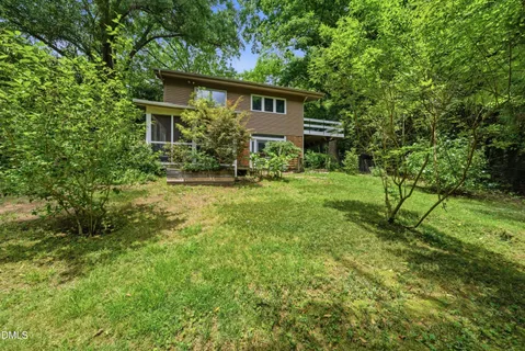 $699,900 | 16 Davie Circle, Chapel Hill, NC 27514