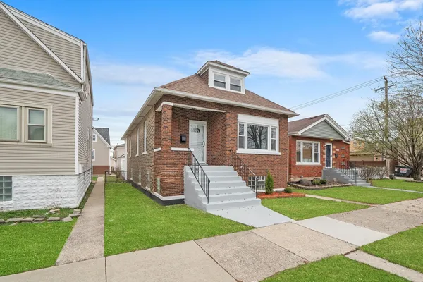 $399,000 | 5237 Long Avenue, Chicago, IL 60638