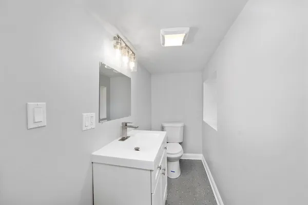 $399,000 | 5237 Long Avenue, Chicago, IL 60638
