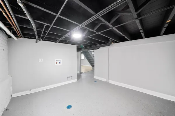 $399,000 | 5237 Long Avenue, Chicago, IL 60638