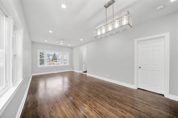 $399,000 | 5237 Long Avenue, Chicago, IL 60638