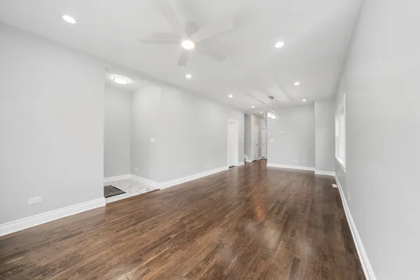 $399,000 | 5237 Long Avenue, Chicago, IL 60638