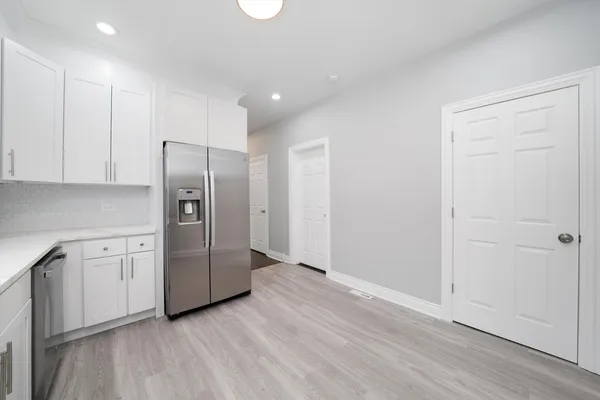 $399,000 | 5237 Long Avenue, Chicago, IL 60638
