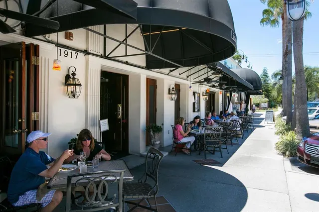 $3,850,000 | 1542 Gulfview Drive, Sarasota, FL 34239