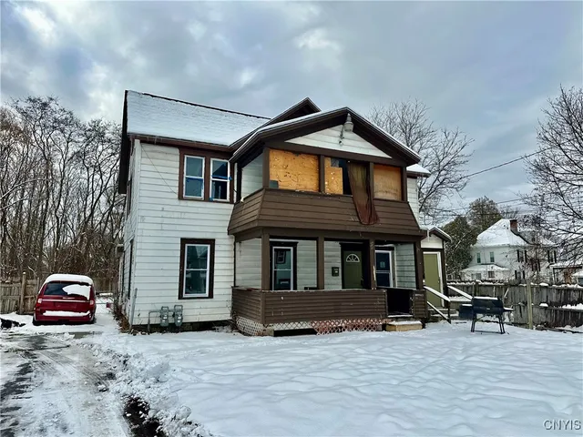 $109,900 | 1420 Midland Avenue, Syracuse, NY 13205