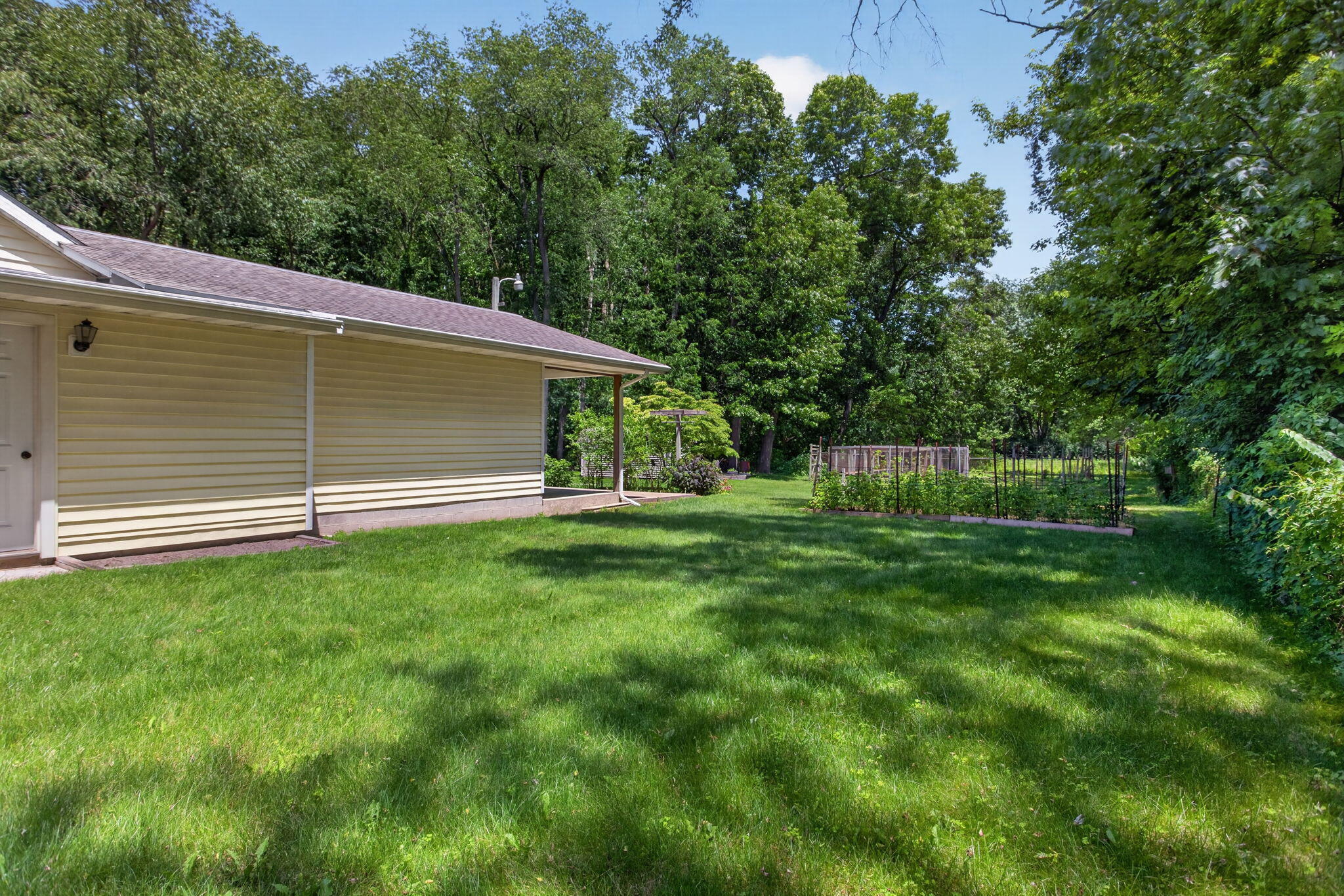 235 Bender Street Jackson, MI 49201 - Photo 36 of 39 13-web-or-mls-IMG_6398