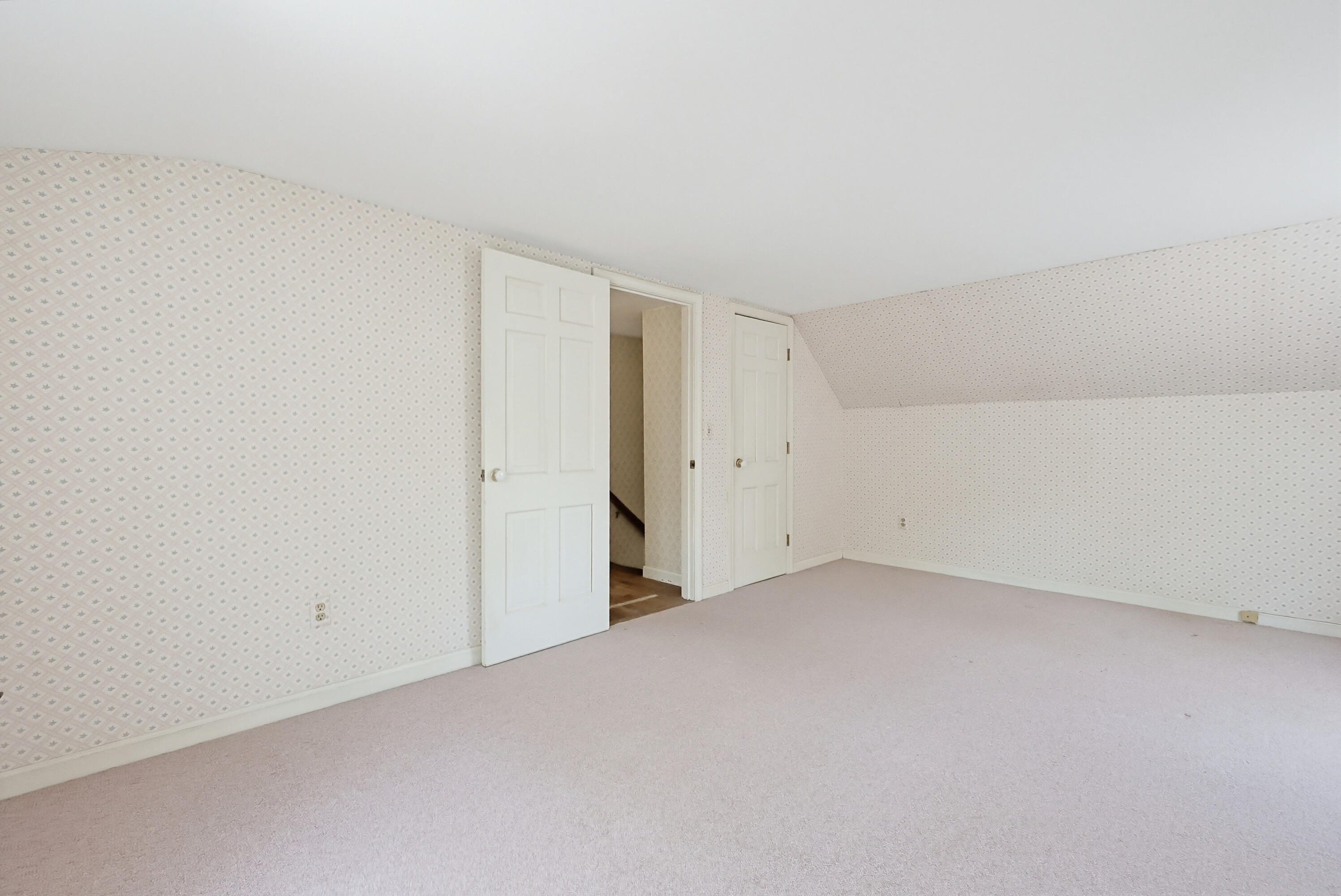 556 Cotuit Road Mashpee, MA 02649 - Photo 23 of 45 an empty room with an entryway