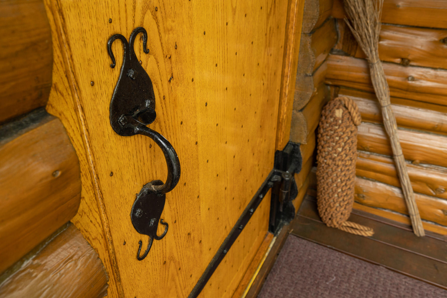 266 Pine Hill Road Cape Neddick, ME 03902 - Photo 10 of 48 seacoastrephoto-47