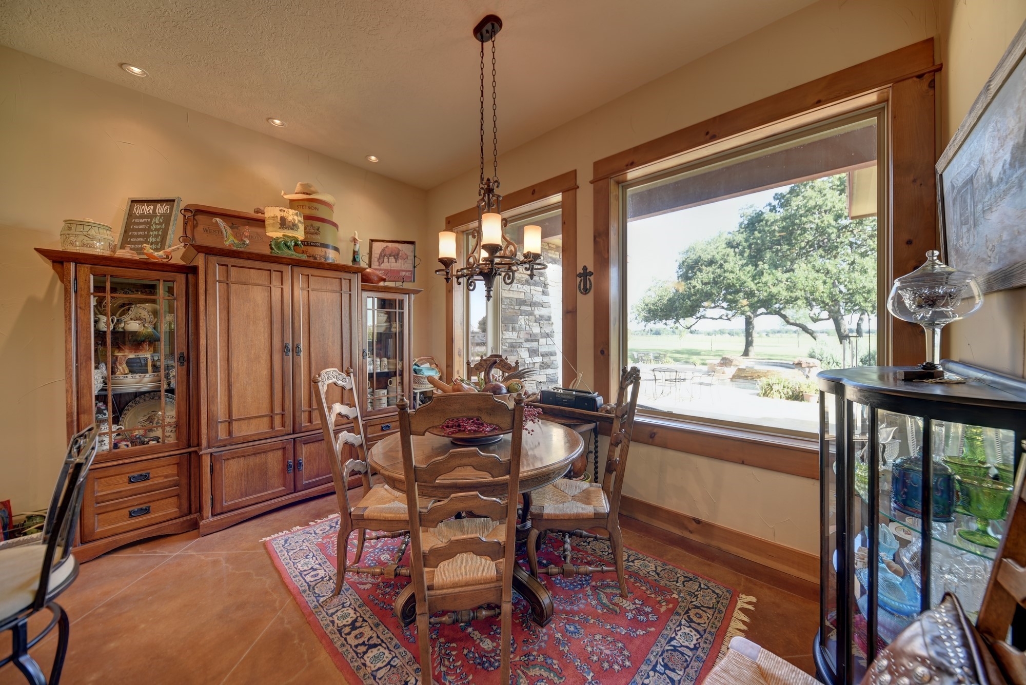 41968 Kelley Road Hempstead, TX 77445 - Photo 16 of 50 Breakfast area