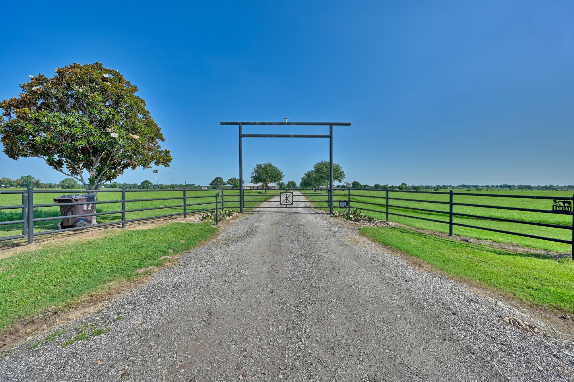 41968 Kelley Road Hempstead, TX 77445 - Photo 50 of 50 Front gate entry