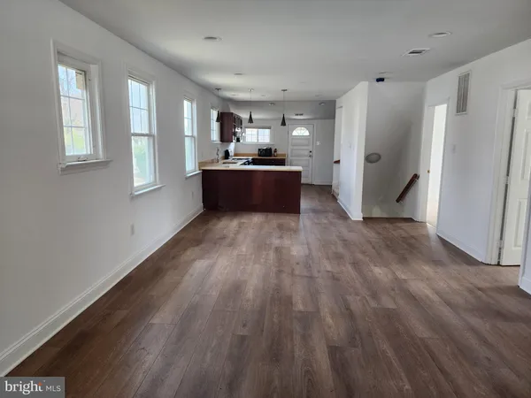 $845,000 | 3047 Douglas Street Northeast, Washington, DC 20018