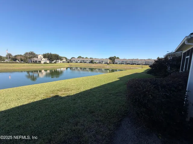 $2,100 | 6342 Autumn Berry Circle, Jacksonville, FL 32258