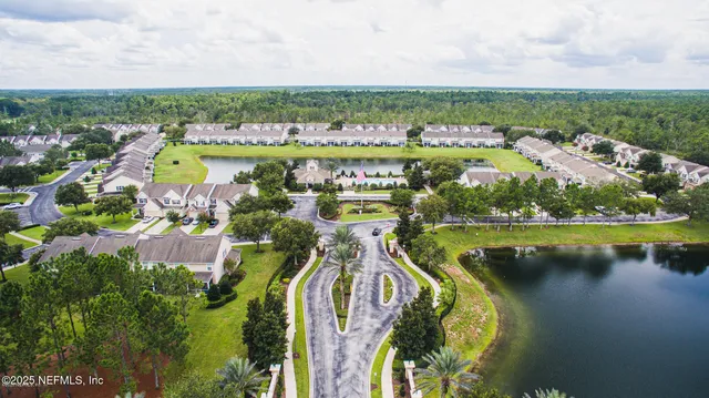 $2,100 | 6342 Autumn Berry Circle, Jacksonville, FL 32258