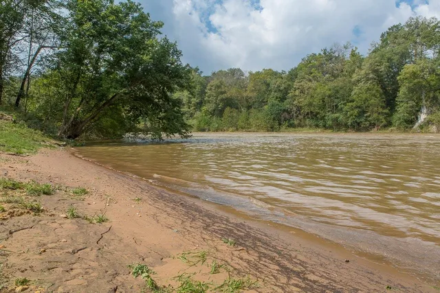 $725,000 | 3635 Riverbend Drive, Elkton, VA 22827