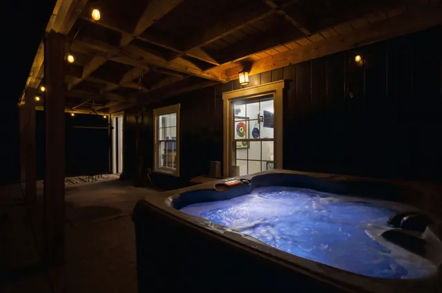 $725,000 | 3635 Riverbend Drive, Elkton, VA 22827